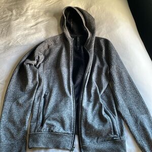 Lululrmon hoodie